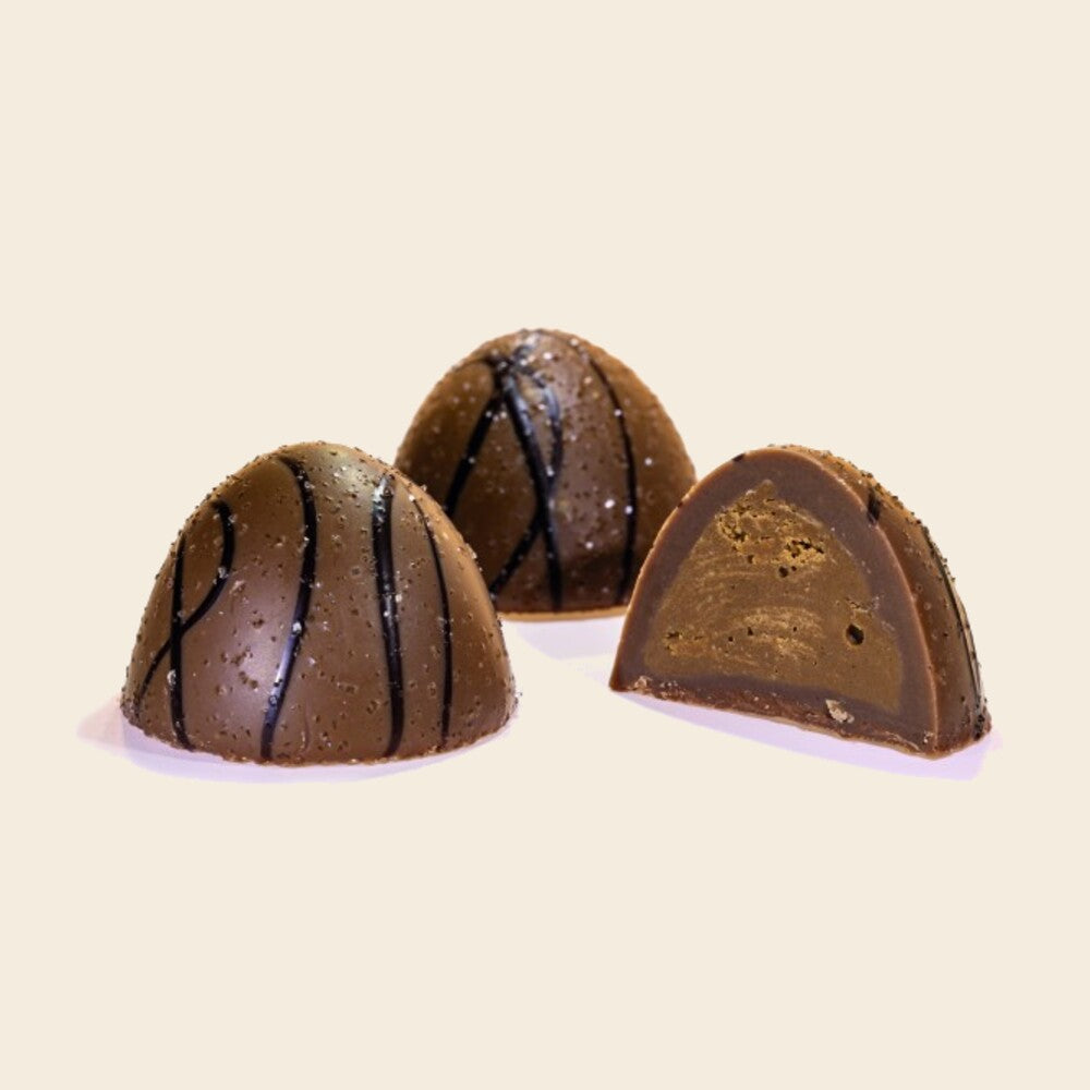 Walnuss-Nougat Kuppel Pralinés