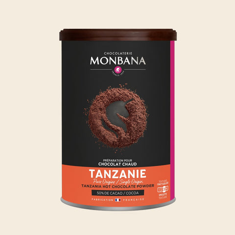 Monbana Tanzanie Trinkschokolade – 225 g Dose, freigestellt vor cremefarbenem Hintergrund