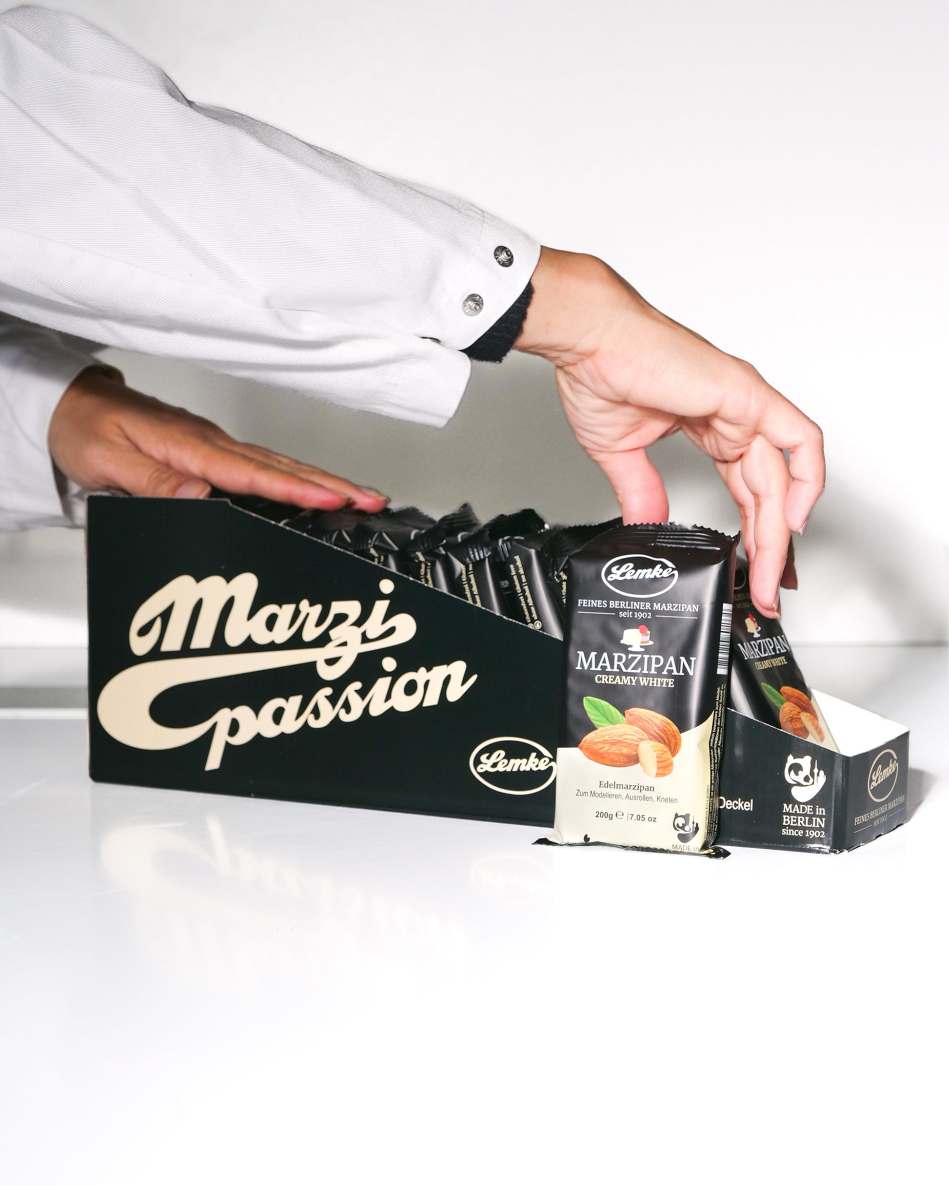 Marzipan Creamy White Lemke Feines Berliner Marzipan & Mehr