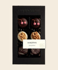 6er Sélection Marzipan von Coppeneur – Pralinenschachtel freigestellt auf cremefarbenem Hintergrund
