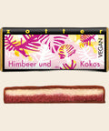 Himbeer und Kokos – handgeschöpfte Schokolade von Zotter, freigestellt