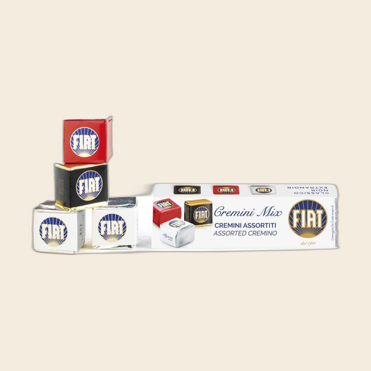Majani Fiat Cremino Mix – 4 Stück von Majani – Packung freigestellt auf cremefarbenem Hintergrund