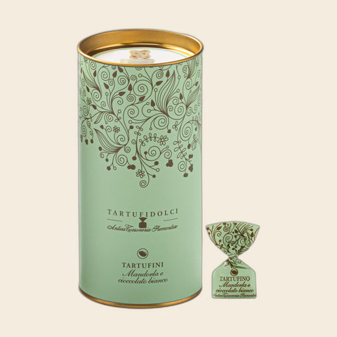 Metal Tin White Chocolate Almond von Antica Torroneria Piemontese, freigestellt