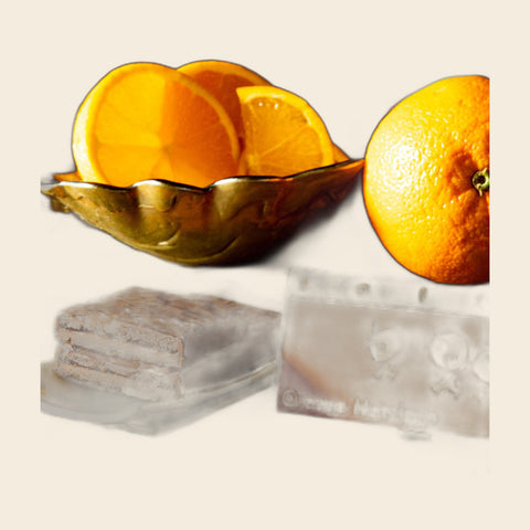 Orangen Marzipan – handgeschöpfte Schokolade von Zotter – weitere Ansicht, freigestellt
