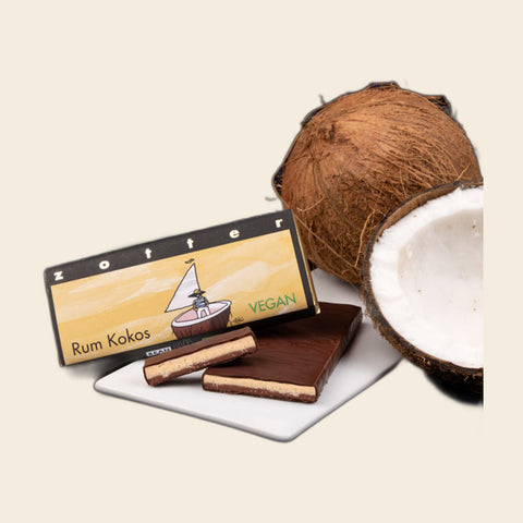 Rum Kokos – handgeschöpfte Schokolade von Zotter – weitere Ansicht, freigestellt