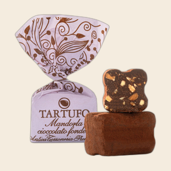 Tartufi Dark Chocolate Almond von Antica Torroneria Piemontese, freigestellt