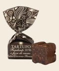 Tartufi Dark Cocoa 70 % von Antica Torroneria Piemontese, freigestellt