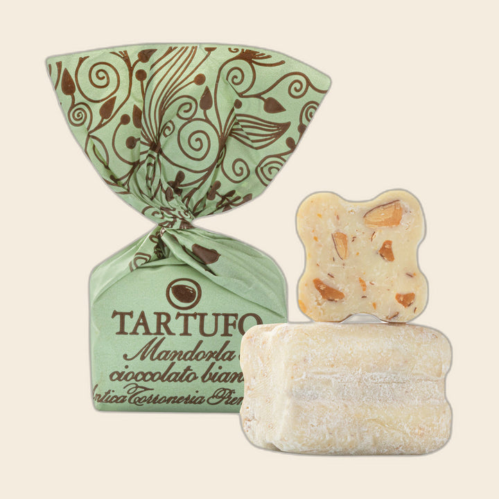 Tartufi White Chocolate Almond von Antica Torroneria Piemontese, freigestellt
