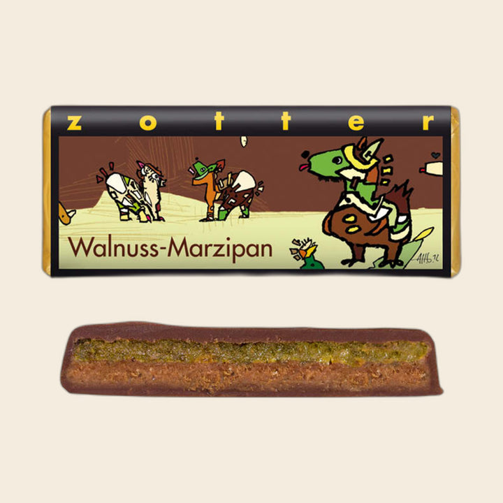 Walnuss-Marzipan – handgeschöpfte Schokolade von Zotter, freigestellt